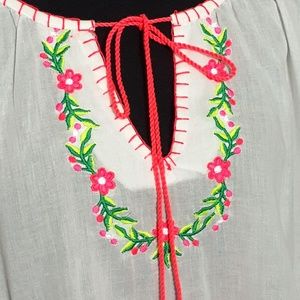 Truth NYC | Tops | Truth Nyc White Embroidered Peasant Blouse | Poshmark
